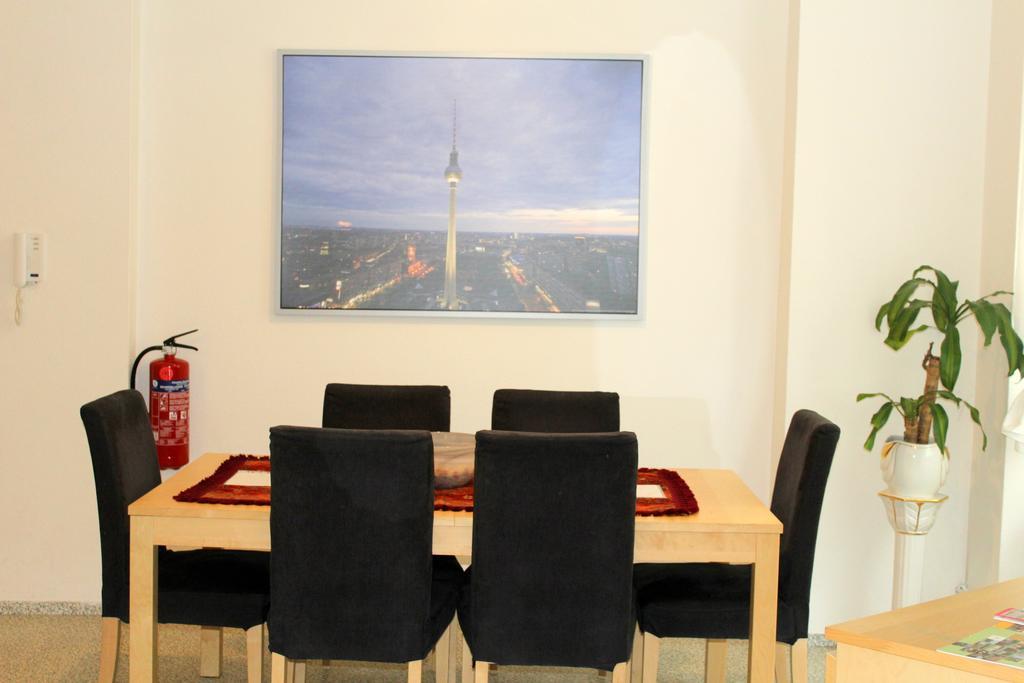 Pension Central Hostel Berlin Luaran gambar