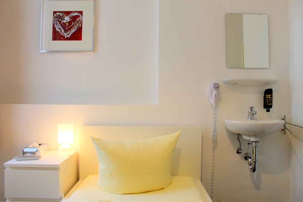 Pension Central Hostel Berlin Luaran gambar